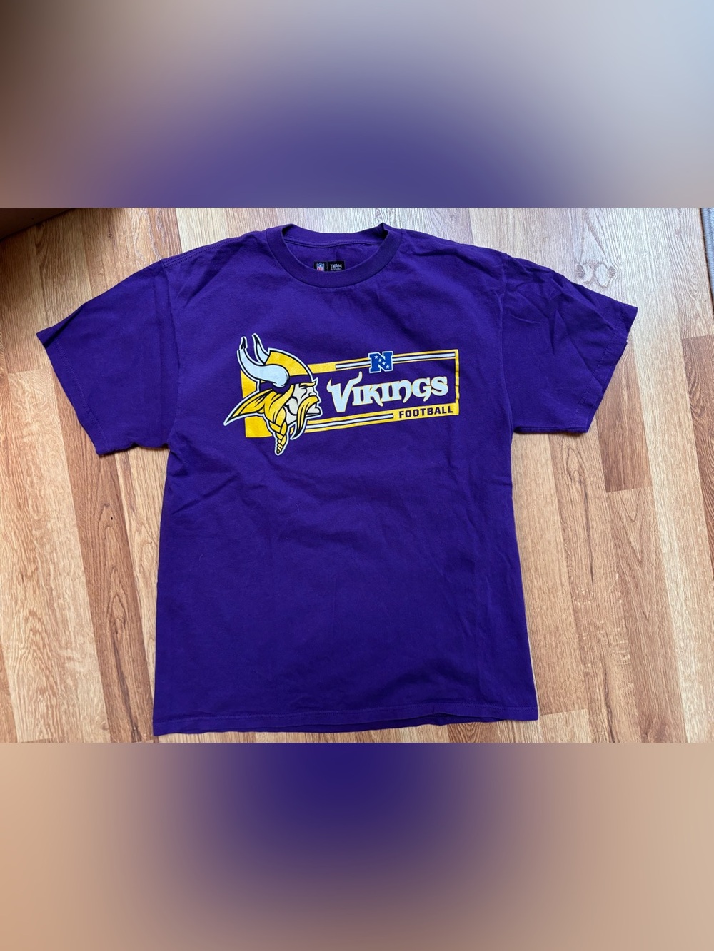 Minnesota Vikings Purple T Shirt Mens Medium Women’s Large